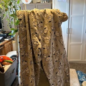 peanuts brand sweatpants